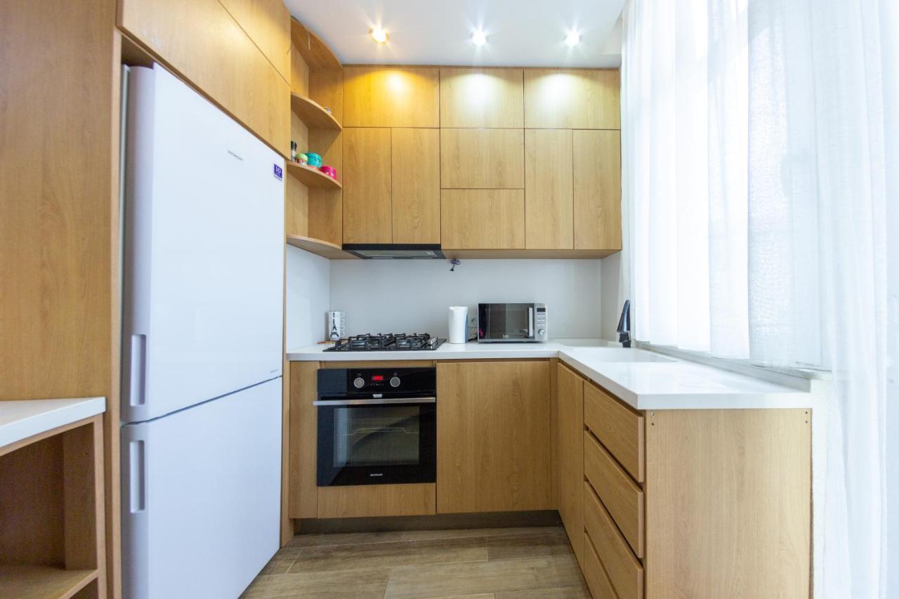 באטומי 5 Apartment In One Boulding - Near Stadium מראה חיצוני תמונה