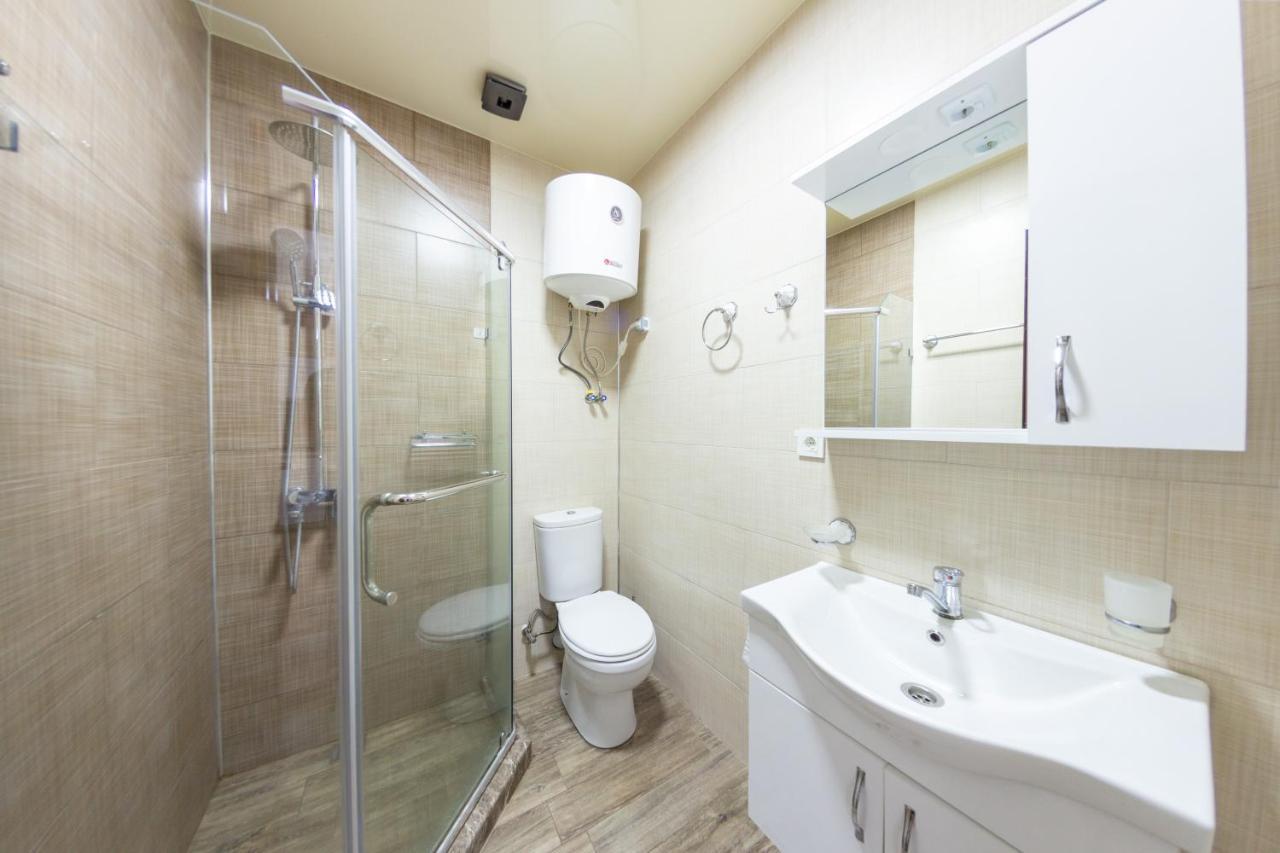 באטומי 5 Apartment In One Boulding - Near Stadium מראה חיצוני תמונה